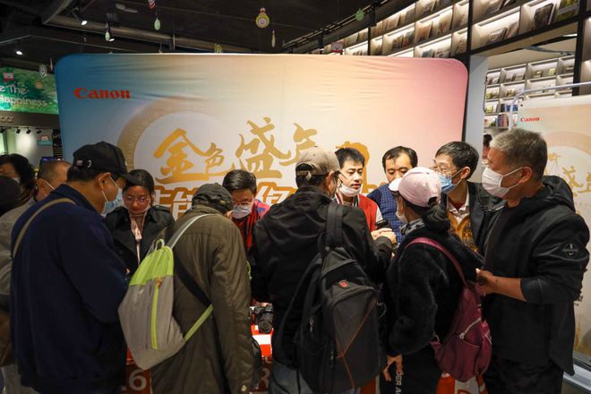 0%！银发数码摄影如何进阶为市场掘金新热点？ayx爱游戏app客单价过万成交增长超10(图9)