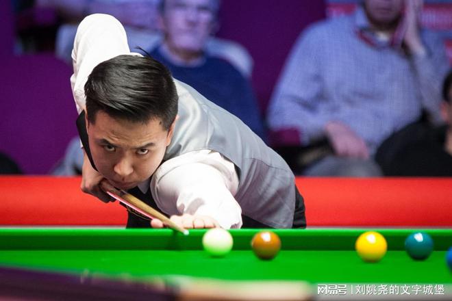败147先生晋级会师斯佳辉周跃龙陪跑爱游戏网站入口斯诺克传捷报！肖国栋击