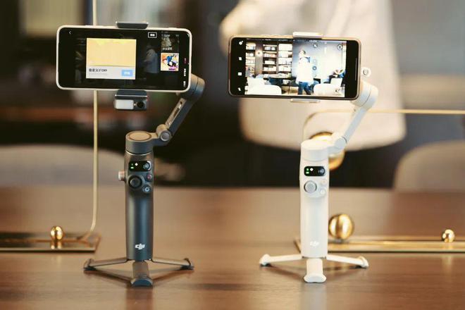 Moblie 7 Pro稳定器首发初体验！AYX爱游戏APP549元！大疆OSMO(图11)